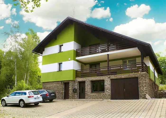 Nad Rybnikem Kompleks wypoczynkowy Železná Ruda